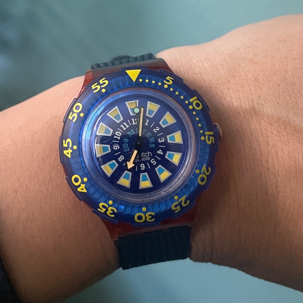Swatch 200 Meters Water Proof Dive Watch